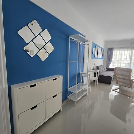 1-bedroom Poolside Cornelius In Caesar Apartment