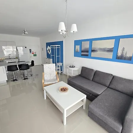 1-bedroom Poolside Cornelius In Caesar Apartment *